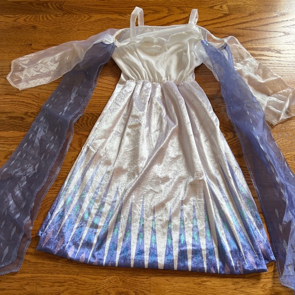 Disney Jakks Pacific Childs Elsa Dress 4-6x - Picture 2 of 3
